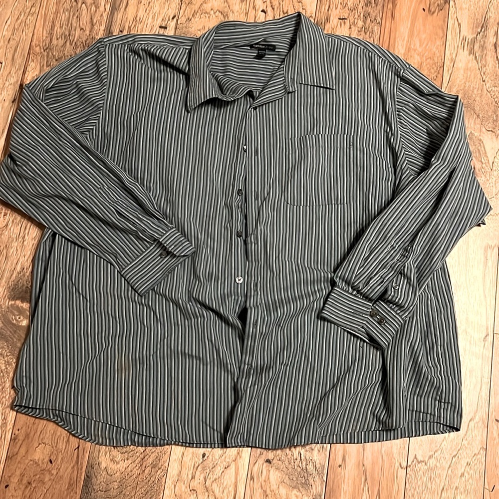 Preloved men’s dress shirt size 4L